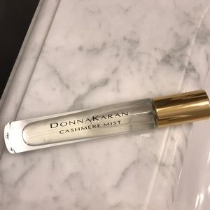 Donna Karen Cashmere Mist FRAGRANCE